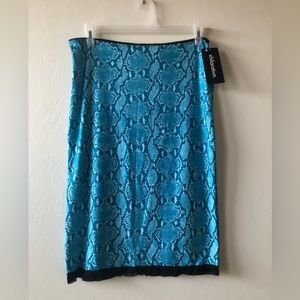 XHILARATION Womens Stretch Pull On Skirt Size Medium Juniors New